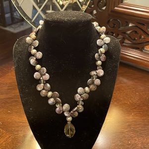 The Elizabeth pearl and topaz necklace